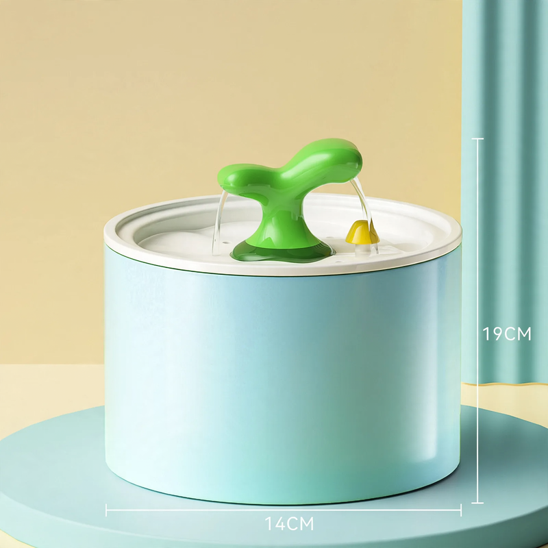 Heated ceramic drinking fountain for pets