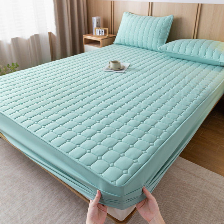 Fitted sheet, synthetic, padded