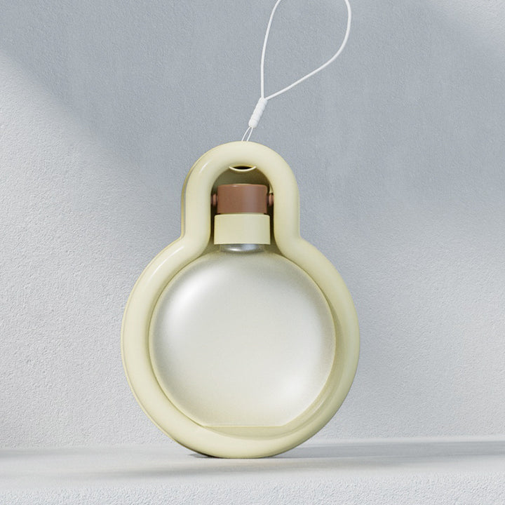 Portable drinking bottle for pets