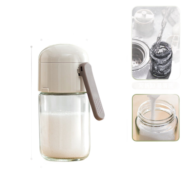 Measuring salt shaker with closure