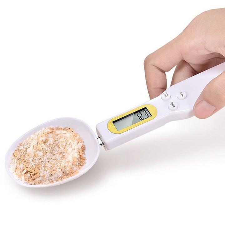 Electronic spoon scale for precise weighing