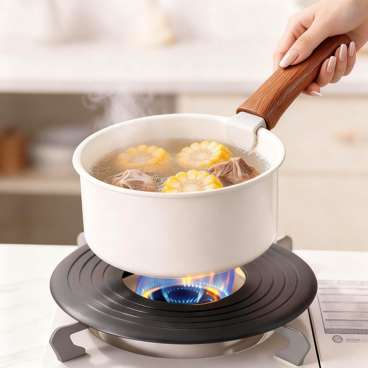Removable heat distribution plate for gas stove, round