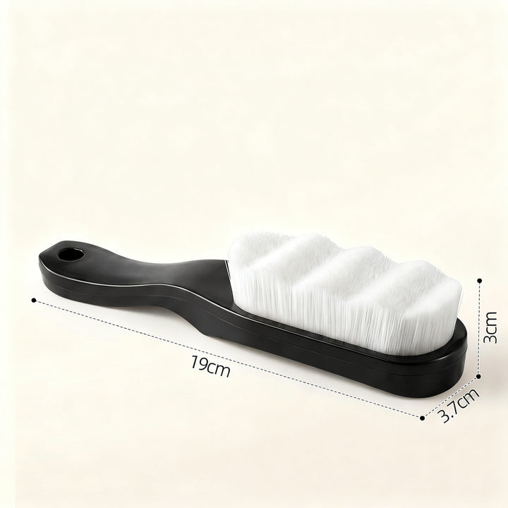 Soft shoe polishing brush made of nanofibers