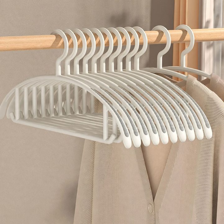 Plastic Clothes Hanger FAY, non-slip