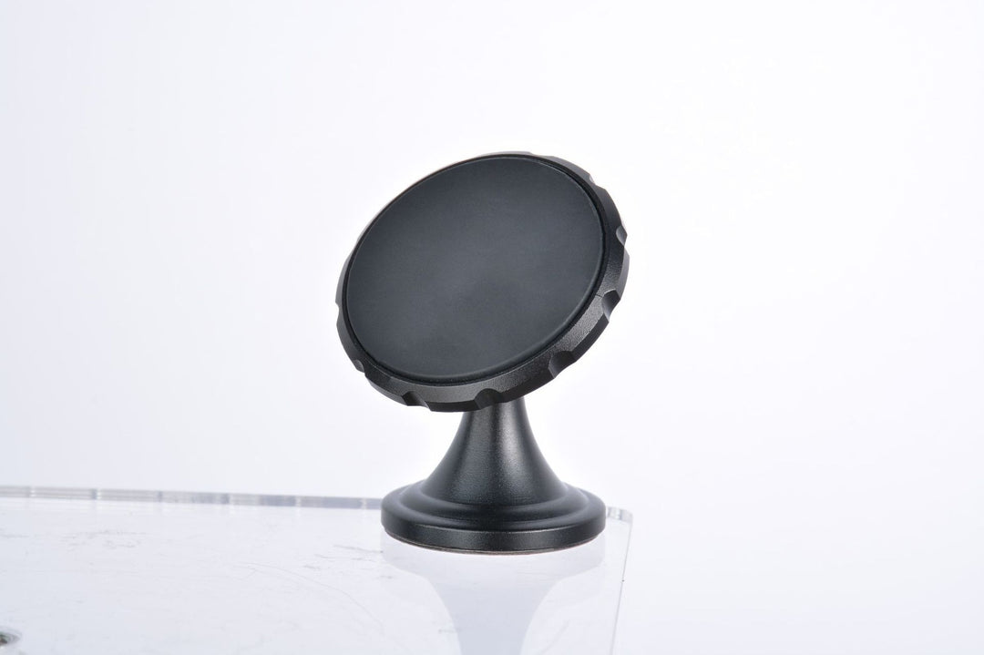 Magnetic Car Phone Mount made of Aluminum