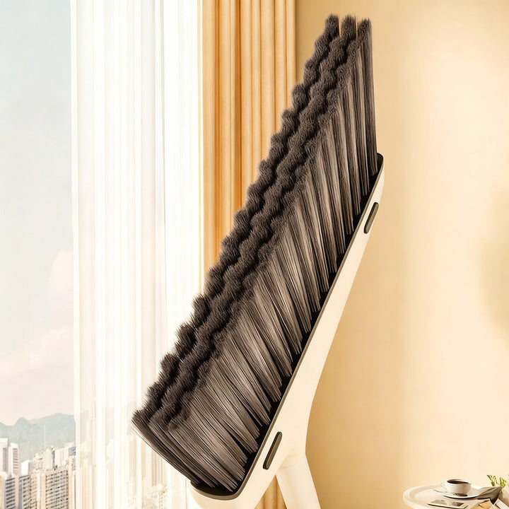 Broom set with scoop and dustpan