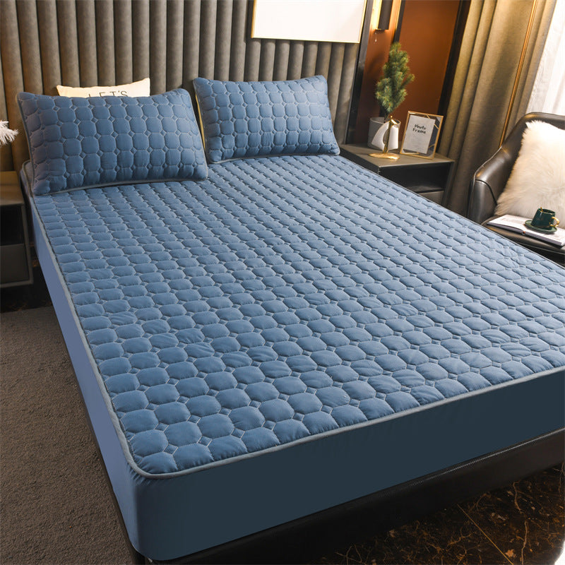 Fitted sheet, synthetic, padded