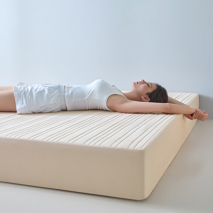 Waterproof mattress cover with padding, antibacterial
