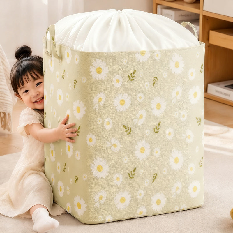 Storage bag for bedding and clothing