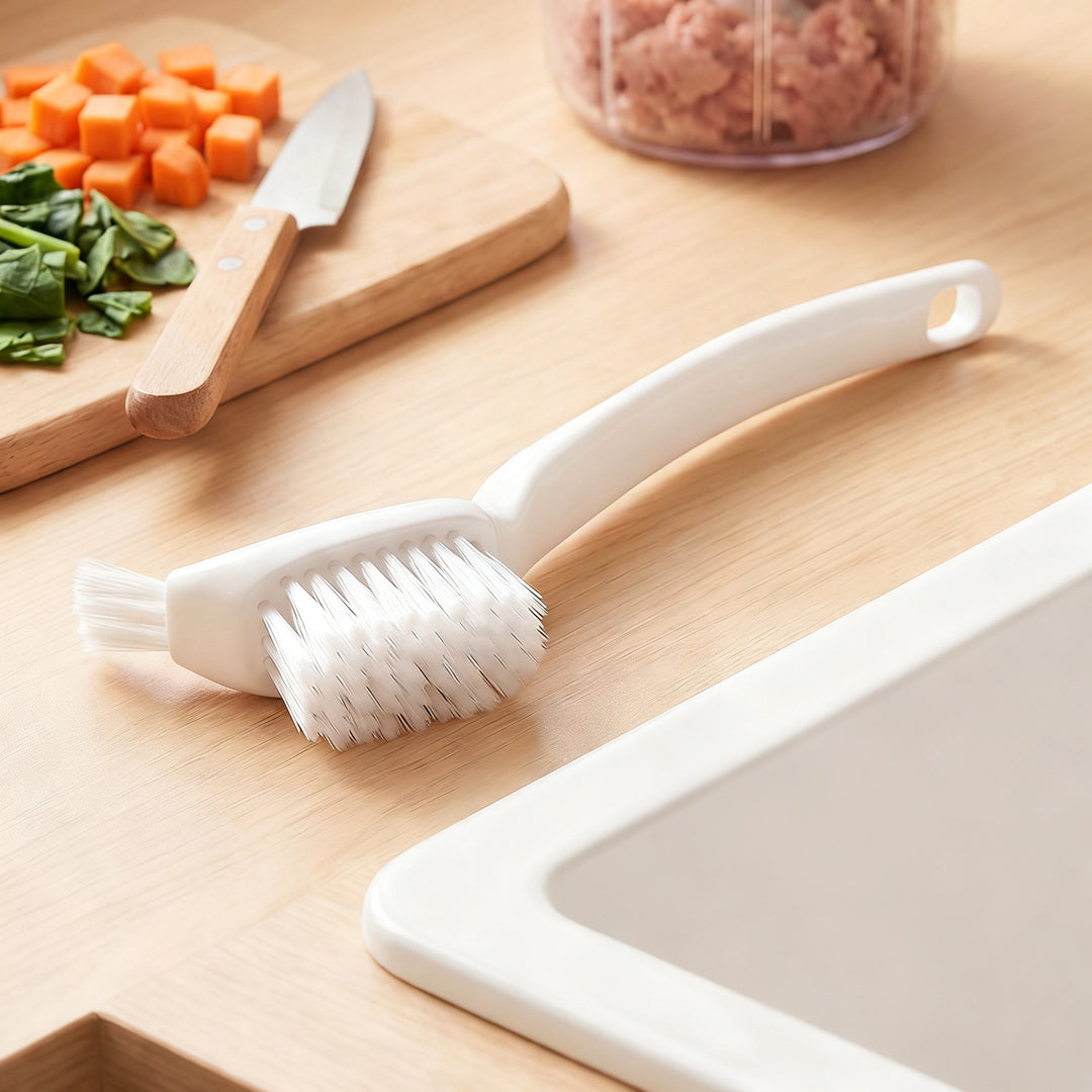 Special brush for kitchen machines and mixers