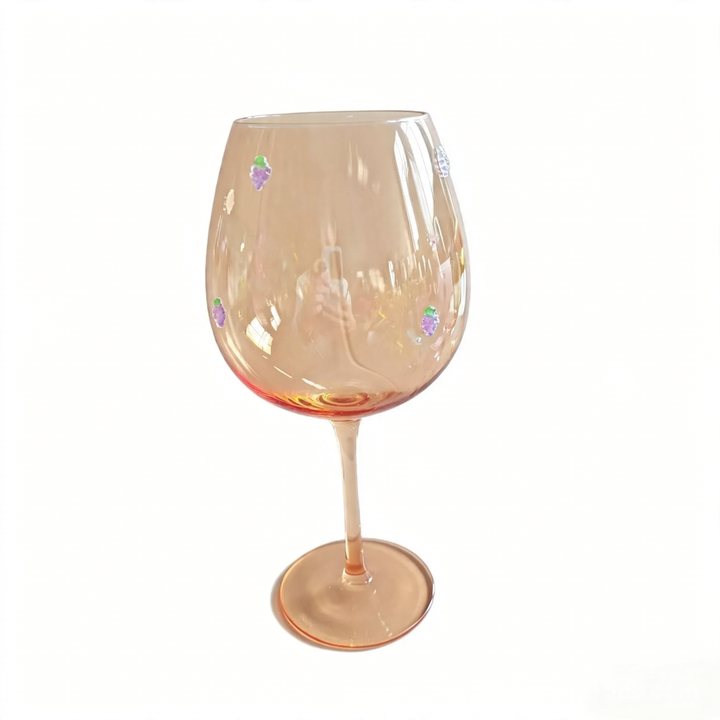 Wine glass, 601–700 ml, spherical shape