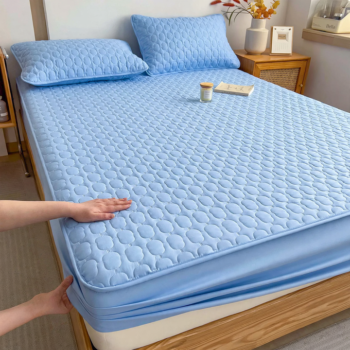 Fitted sheet, synthetic, padded