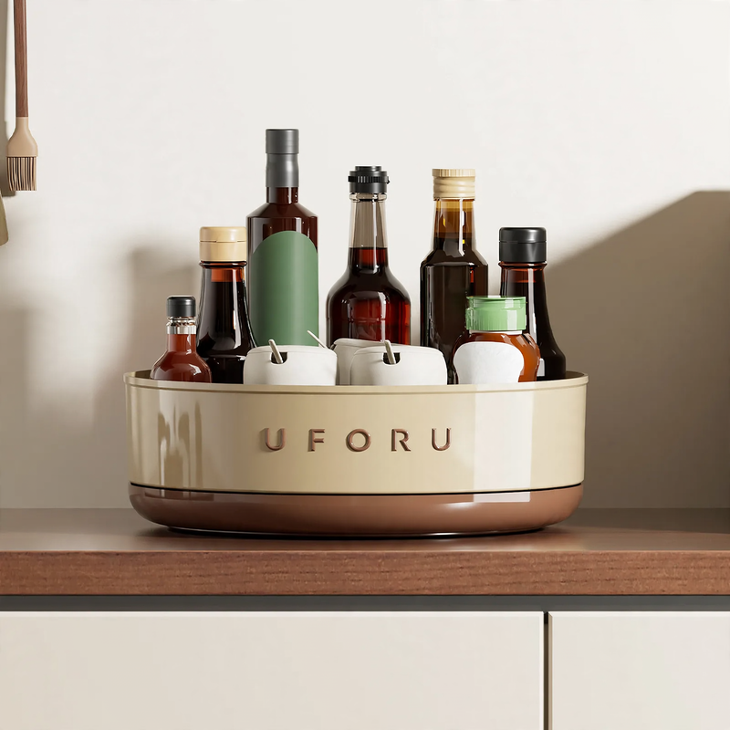 Rotatable spice rack in vintage style