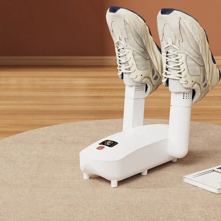 Shoe dryer with UV disinfection, model YM-102