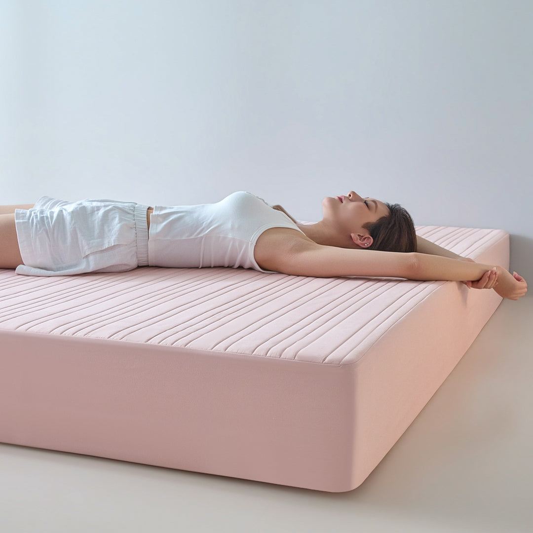 Waterproof mattress cover with padding, antibacterial