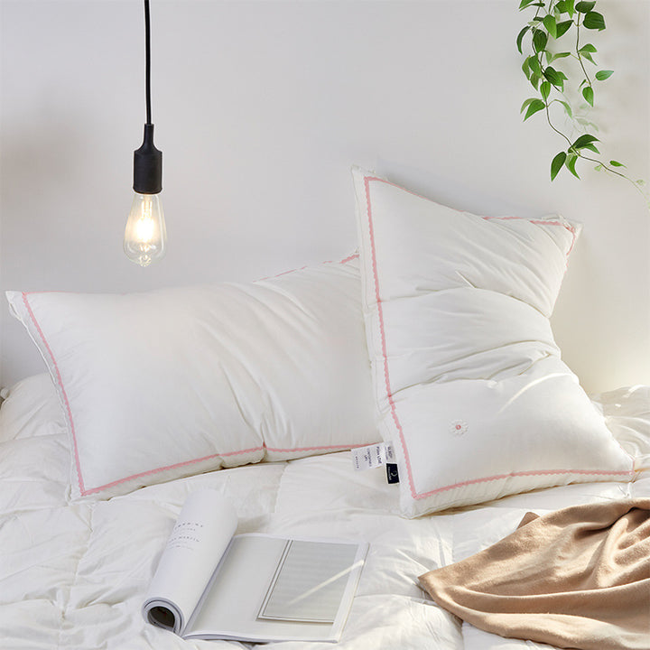 Cotton pillow with polyester filling, washable