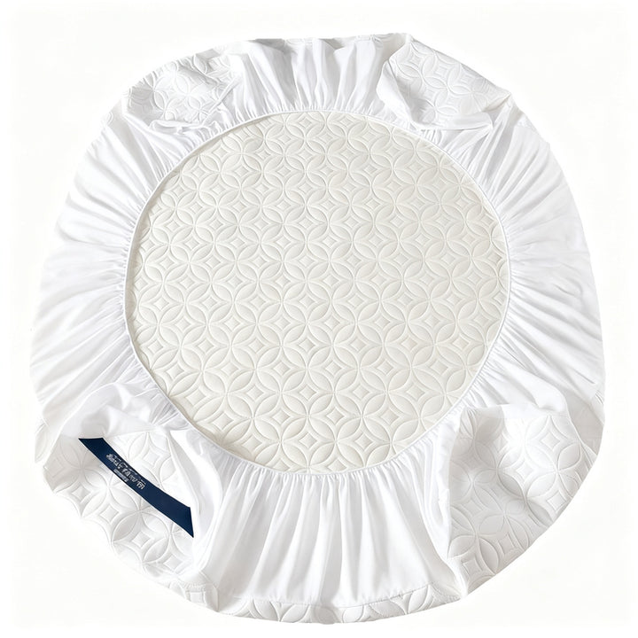 Waterproof fitted sheet with padding