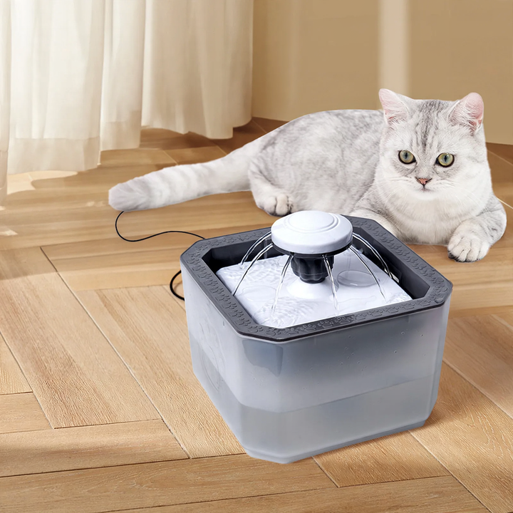 Large Pet Drinking Bowl with Circulation