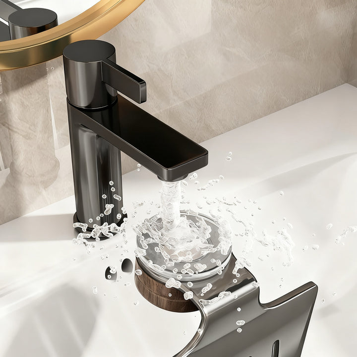Wall-mounted soap dish with suction cup