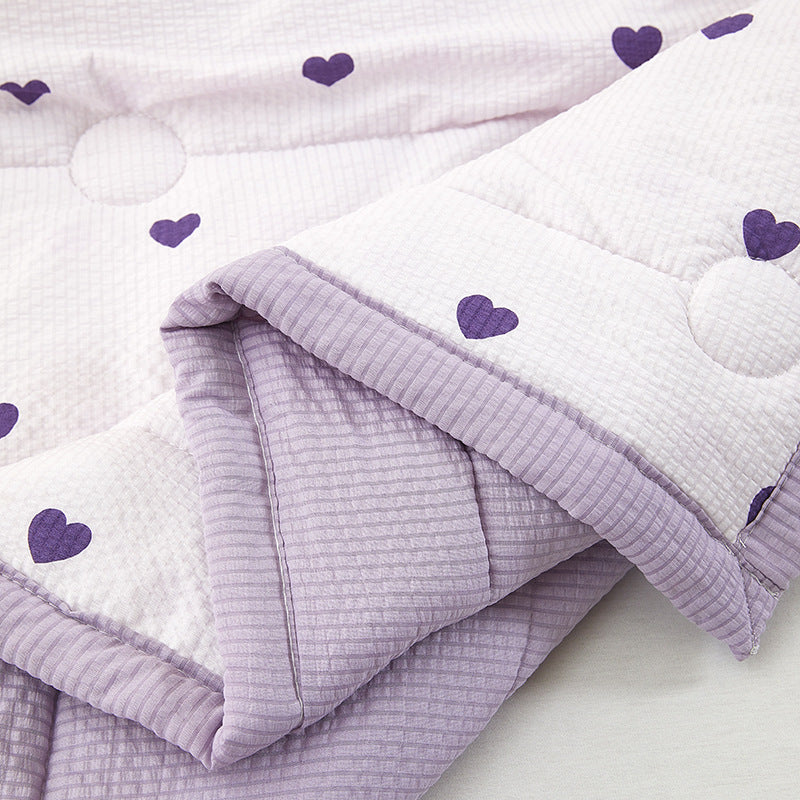 Polyester quilt, machine washable
