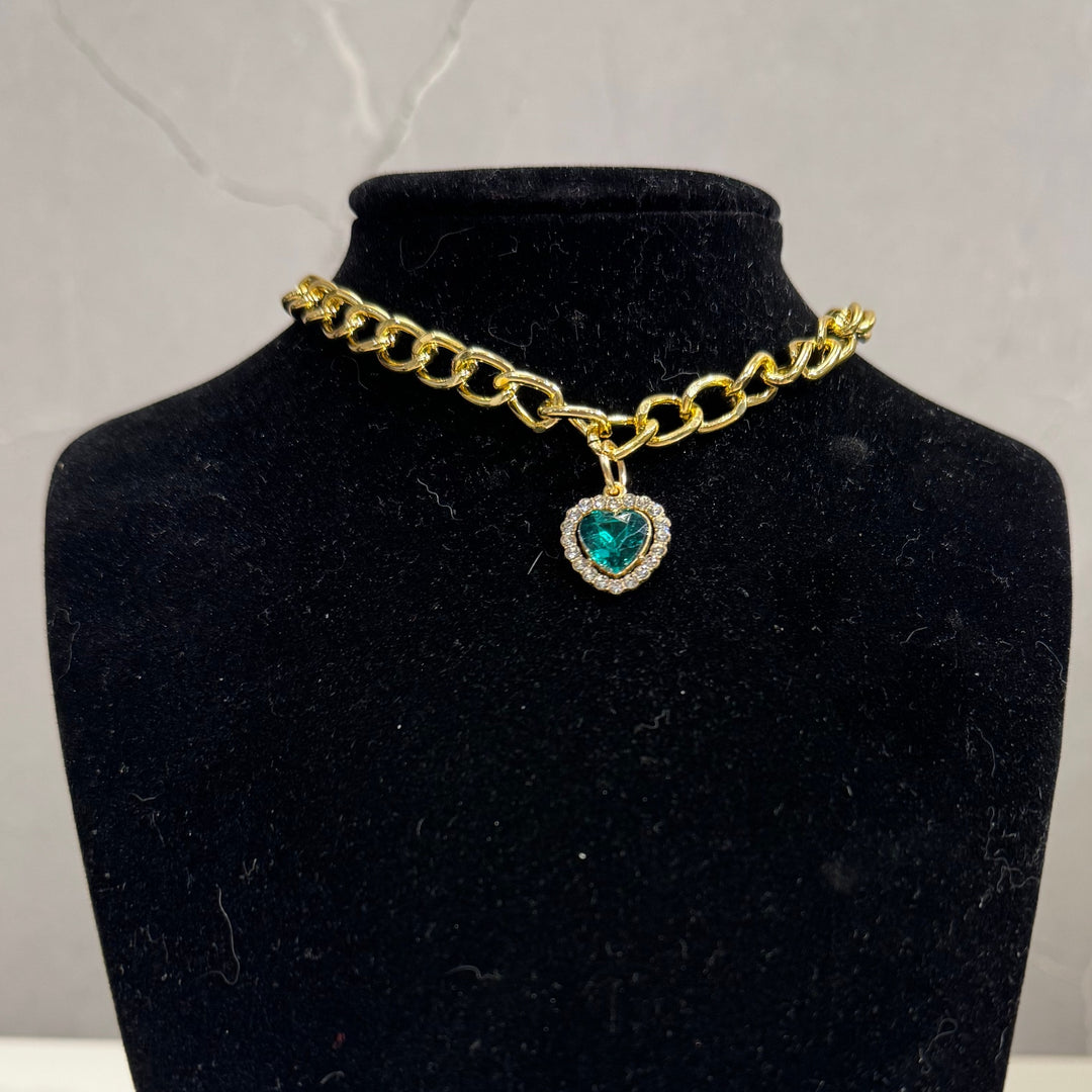 Collar with Crystals and Pearls for Cats and Dogs