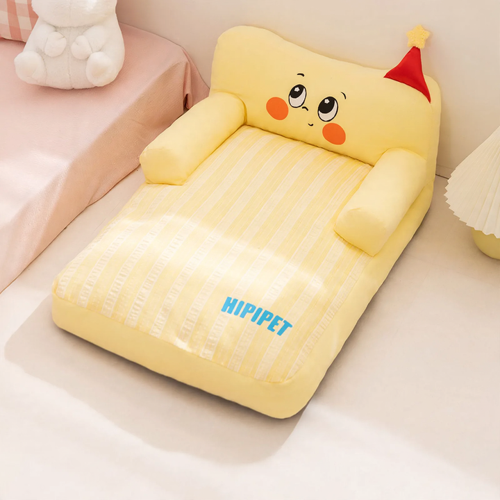 Washable pet lounger, year-round