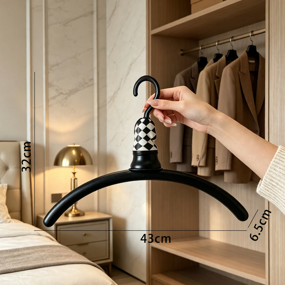 Clothes hanger, arched, checkerboard pattern