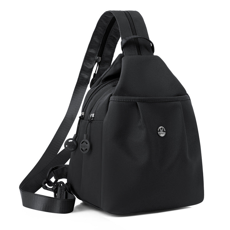 Compact backpack made of Oxford fabric, versatile use