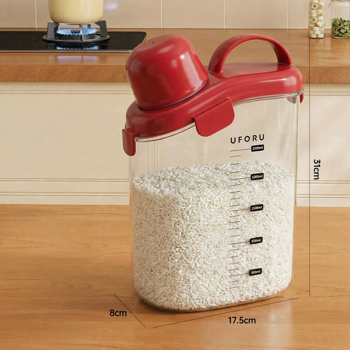 Portable storage container with lid, 2–3 liters, plastic