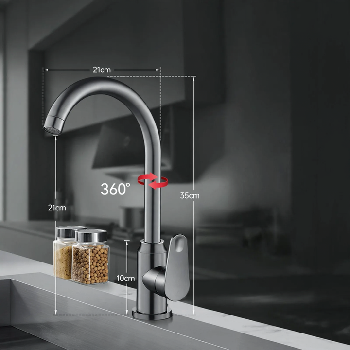 Kitchen faucet with splash guard, single lever operation