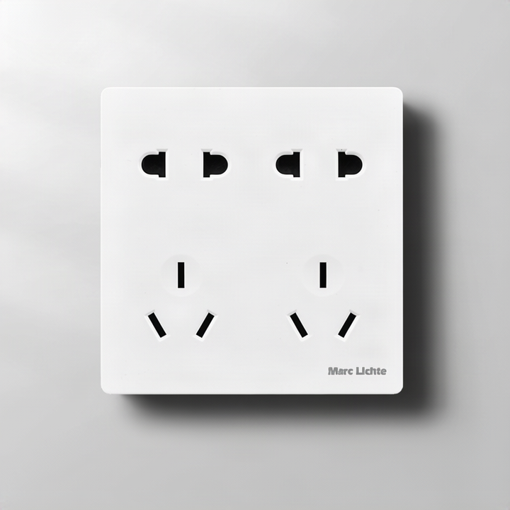 European flush-mounted socket 16 A