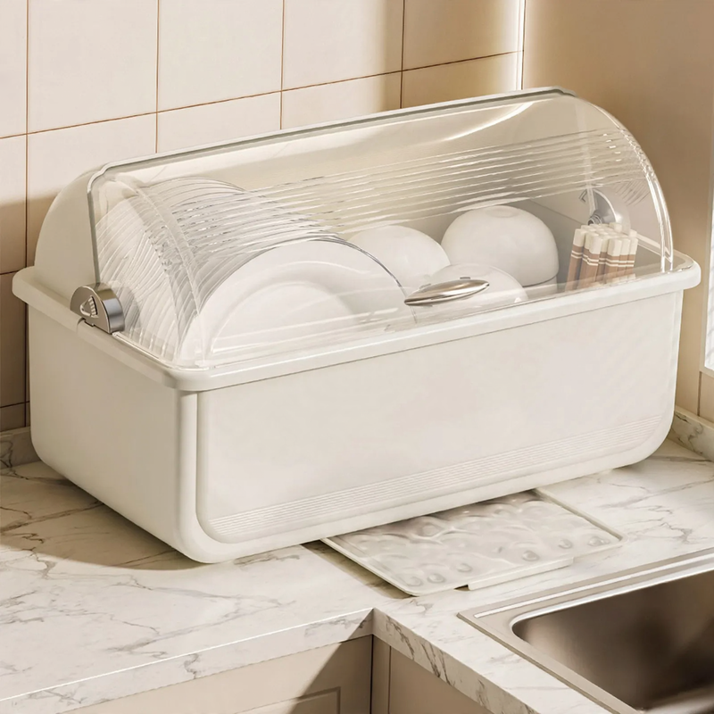 Plastic dish rack with cover