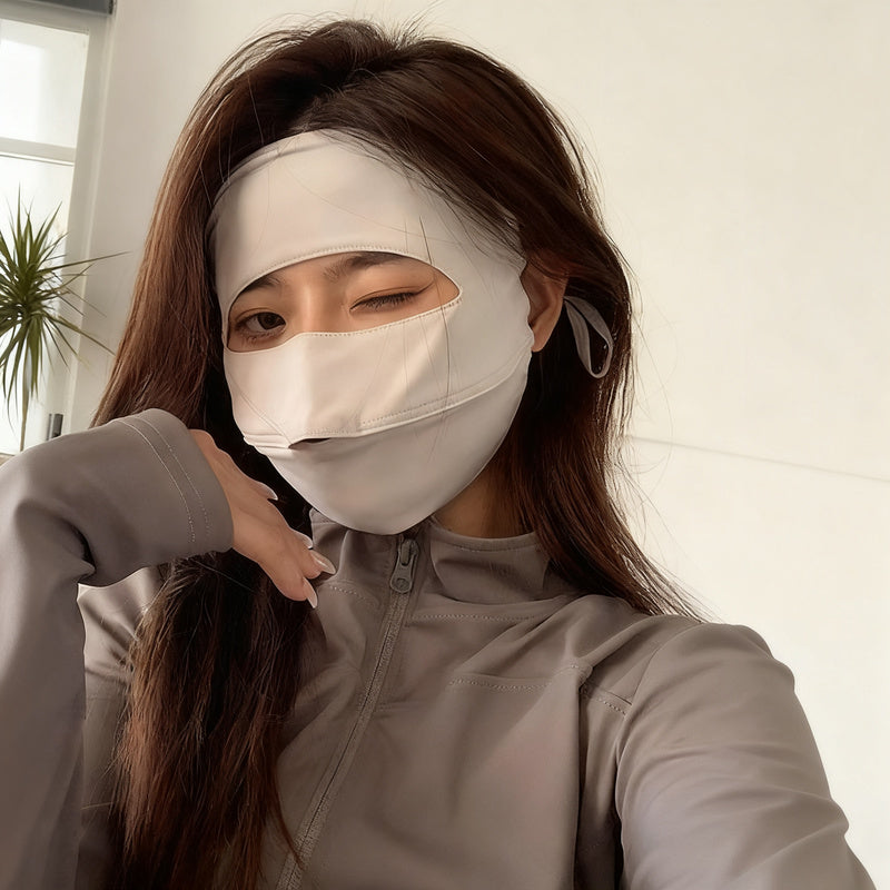 Facemask with UV protection and wind protection