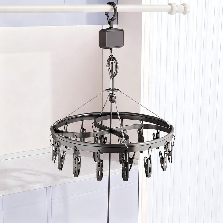 Sock drying rack with multiple clips