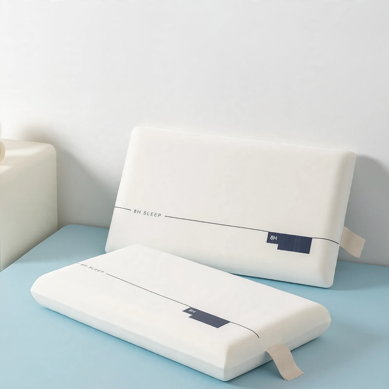 Ergonomic pillow with memory foam