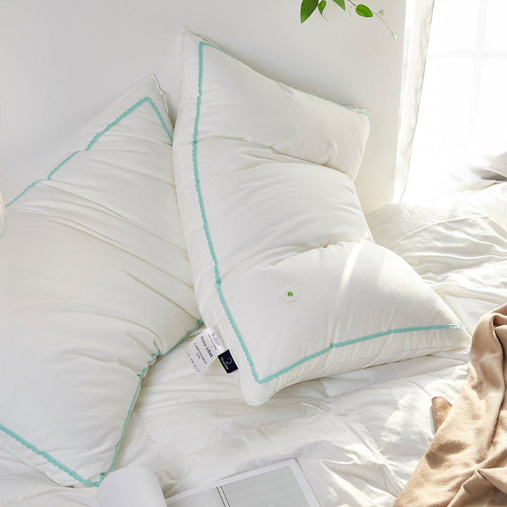 Cotton pillow with polyester filling, washable