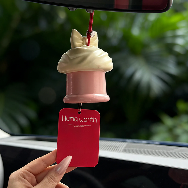 Car fragrance hanger, cake mold, room fragrance