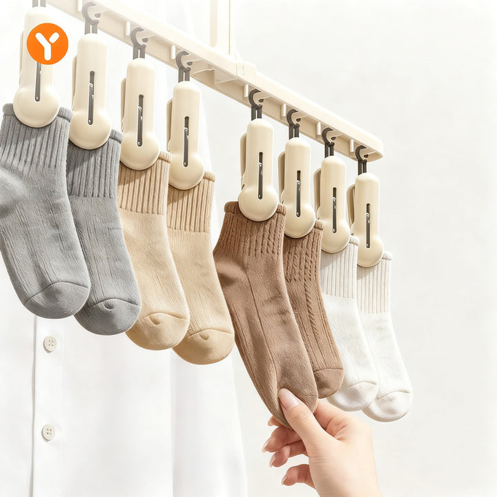 Foldable drying rack with clips