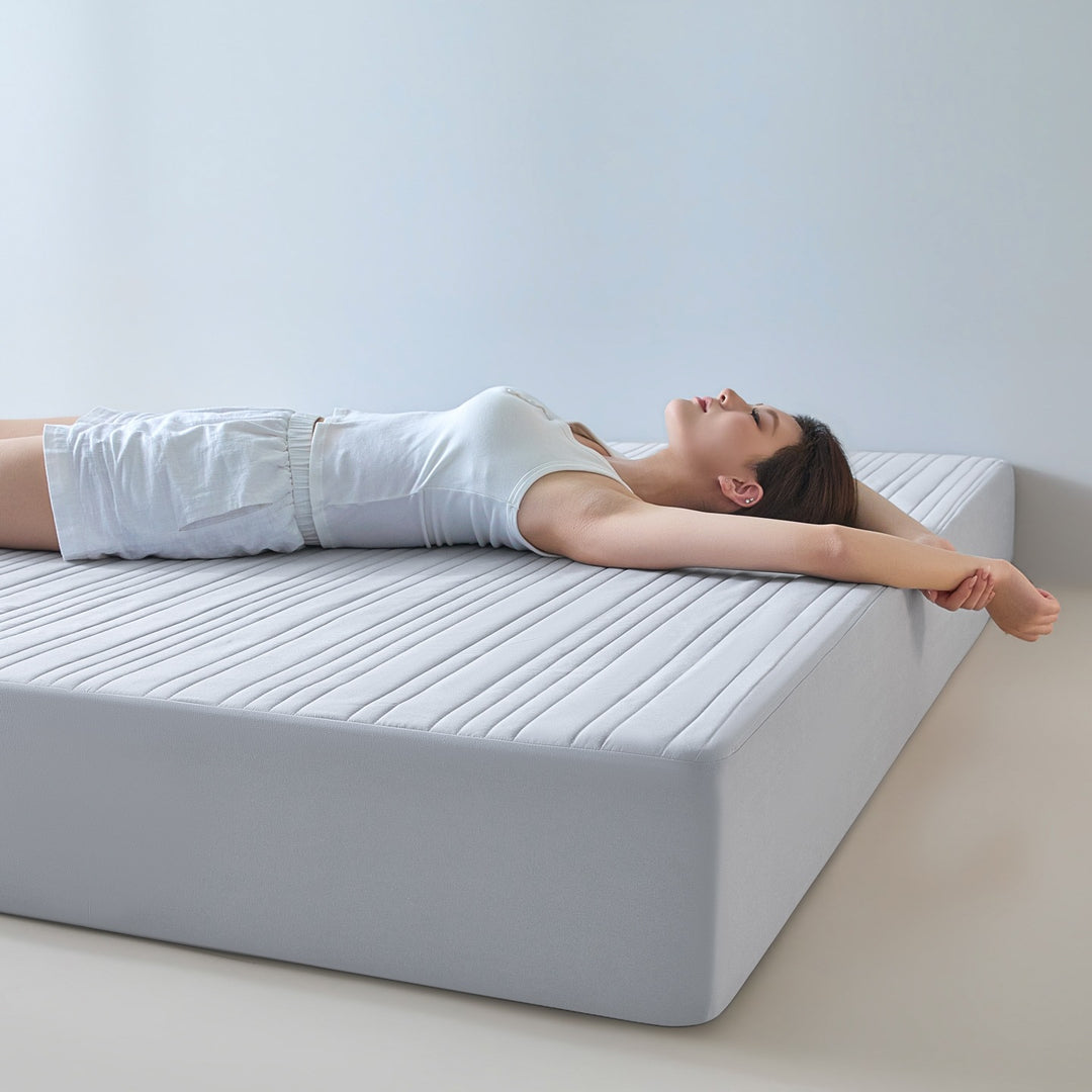 Waterproof mattress cover with padding, antibacterial
