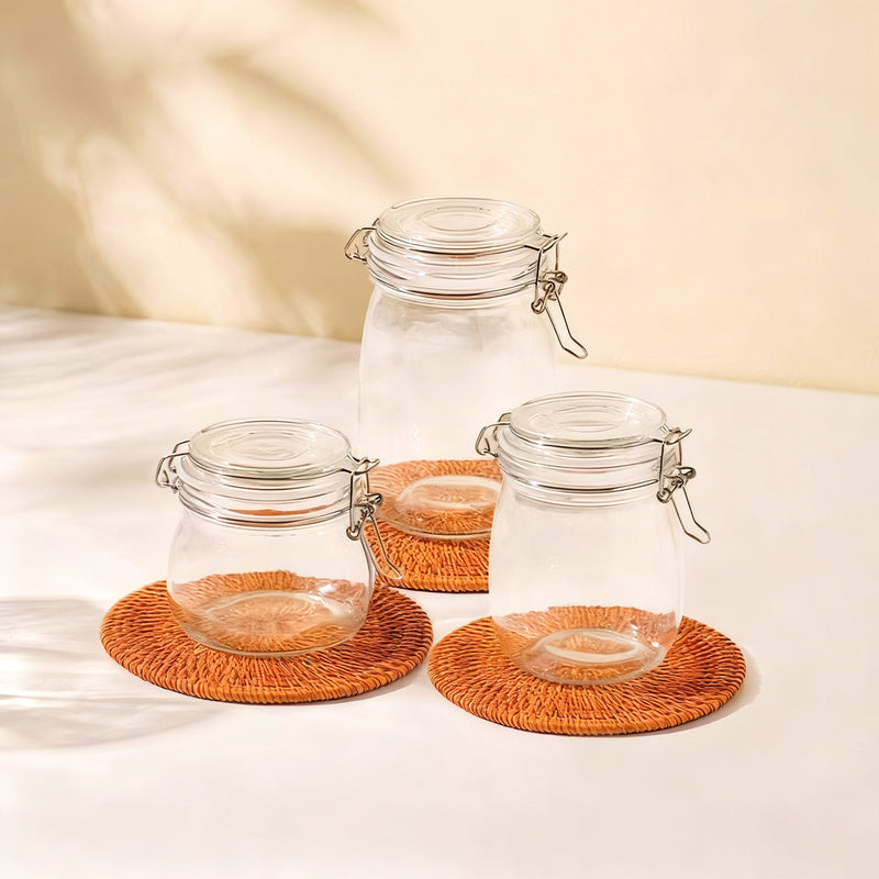 Glass storage jar with lid, airtight