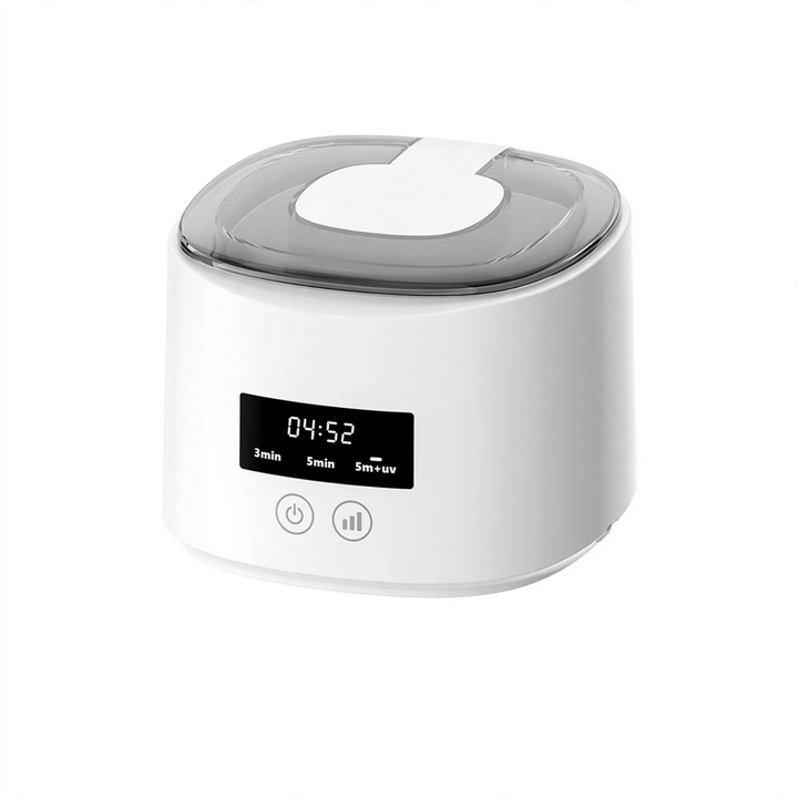 Ultrasonic cleaning device for glasses and jewelry