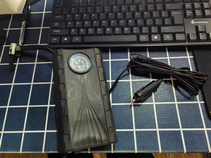Portable air pump for car tires, digital, double cylinder