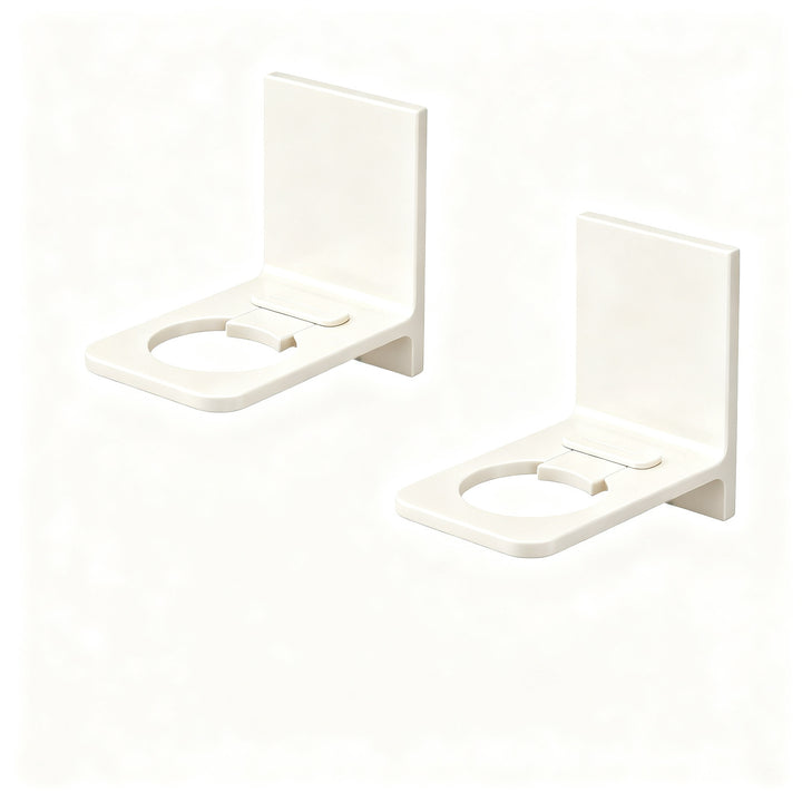 Adjustable bathroom shelf made of aluminum