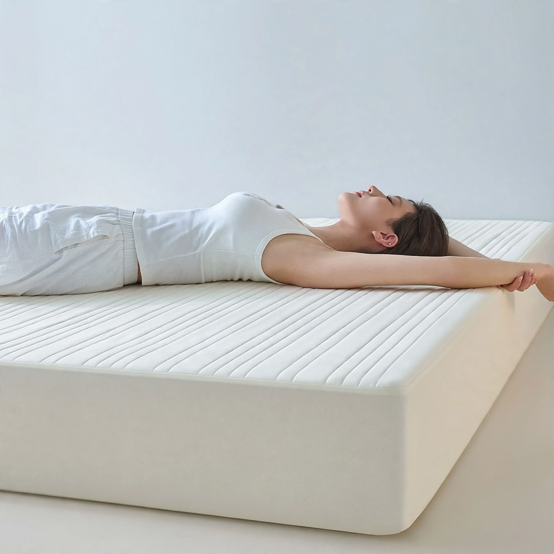 Waterproof mattress cover with padding, antibacterial