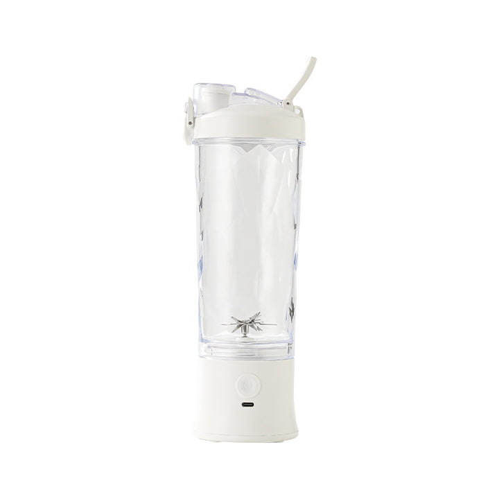 Juicer with 700 ml capacity
