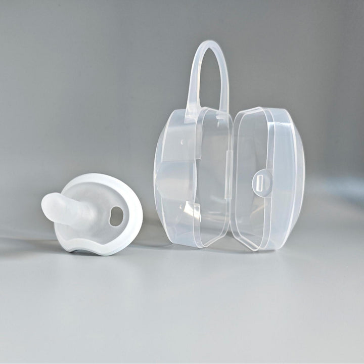 Silicone pacifier, 0–6 months