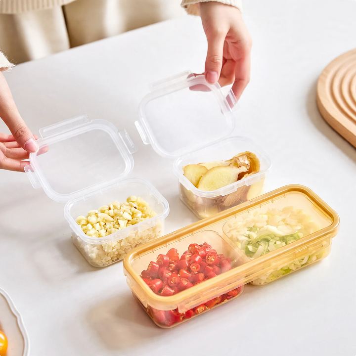 Plastic storage boxes, 200–900 ml