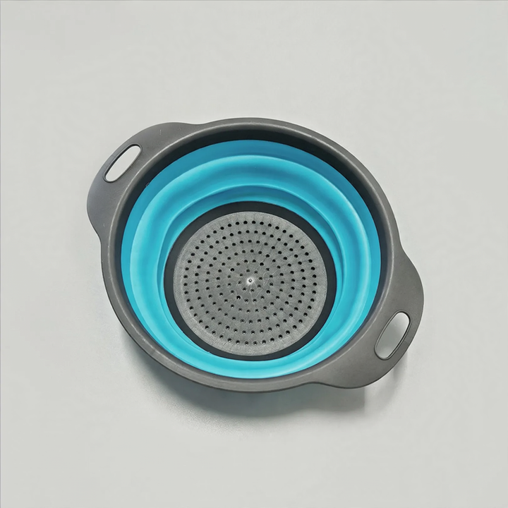 Folding vegetable bowl with strainer