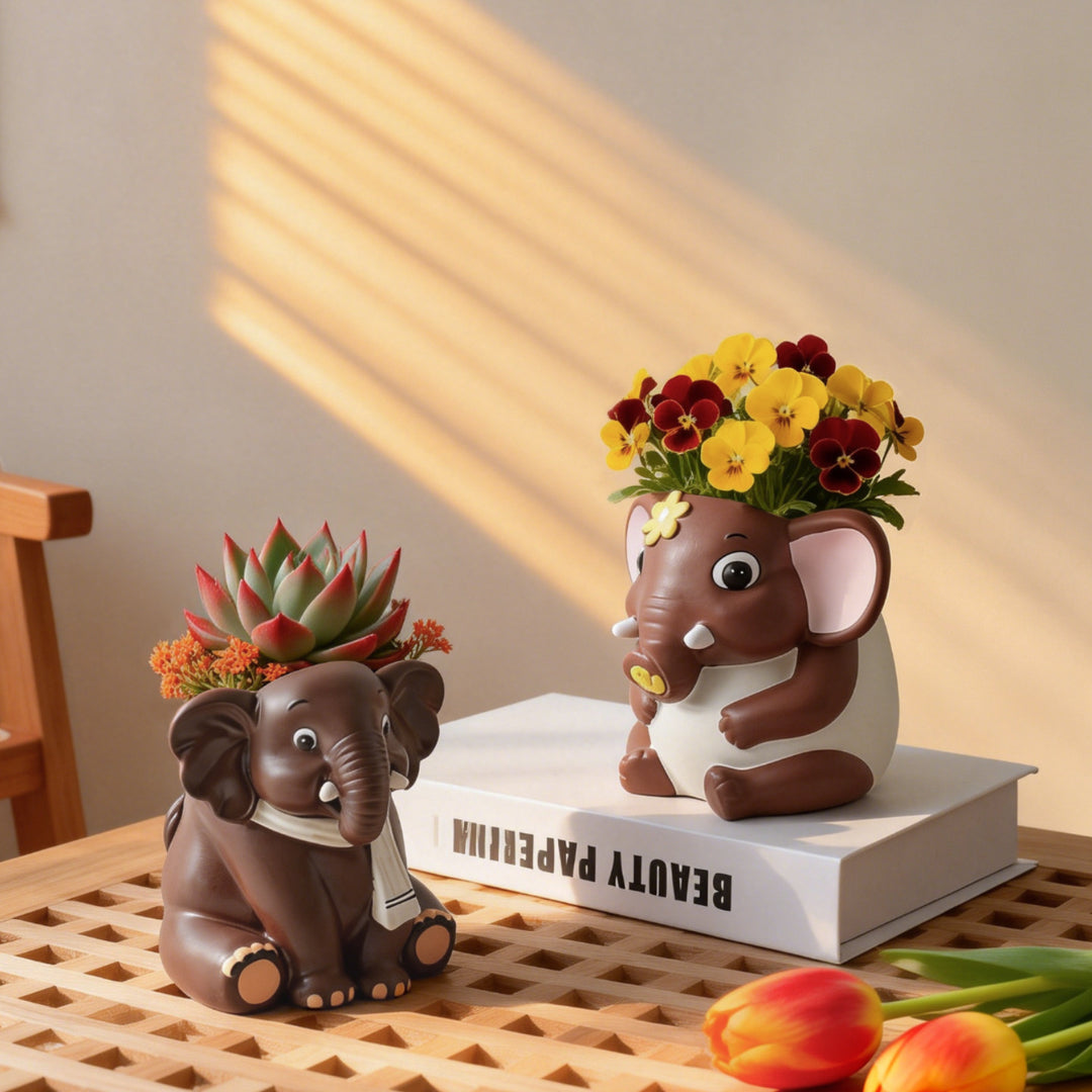 Elephant flower pot made of plastic, hand-painted