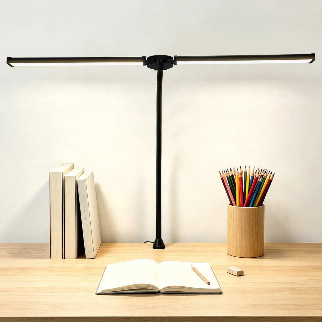 Desk lamp with dimming function